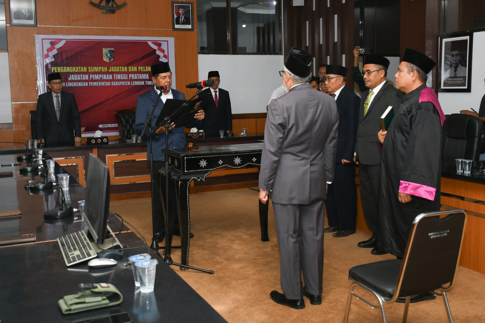 Jemput Bola dan Tidak Anti Kritik 