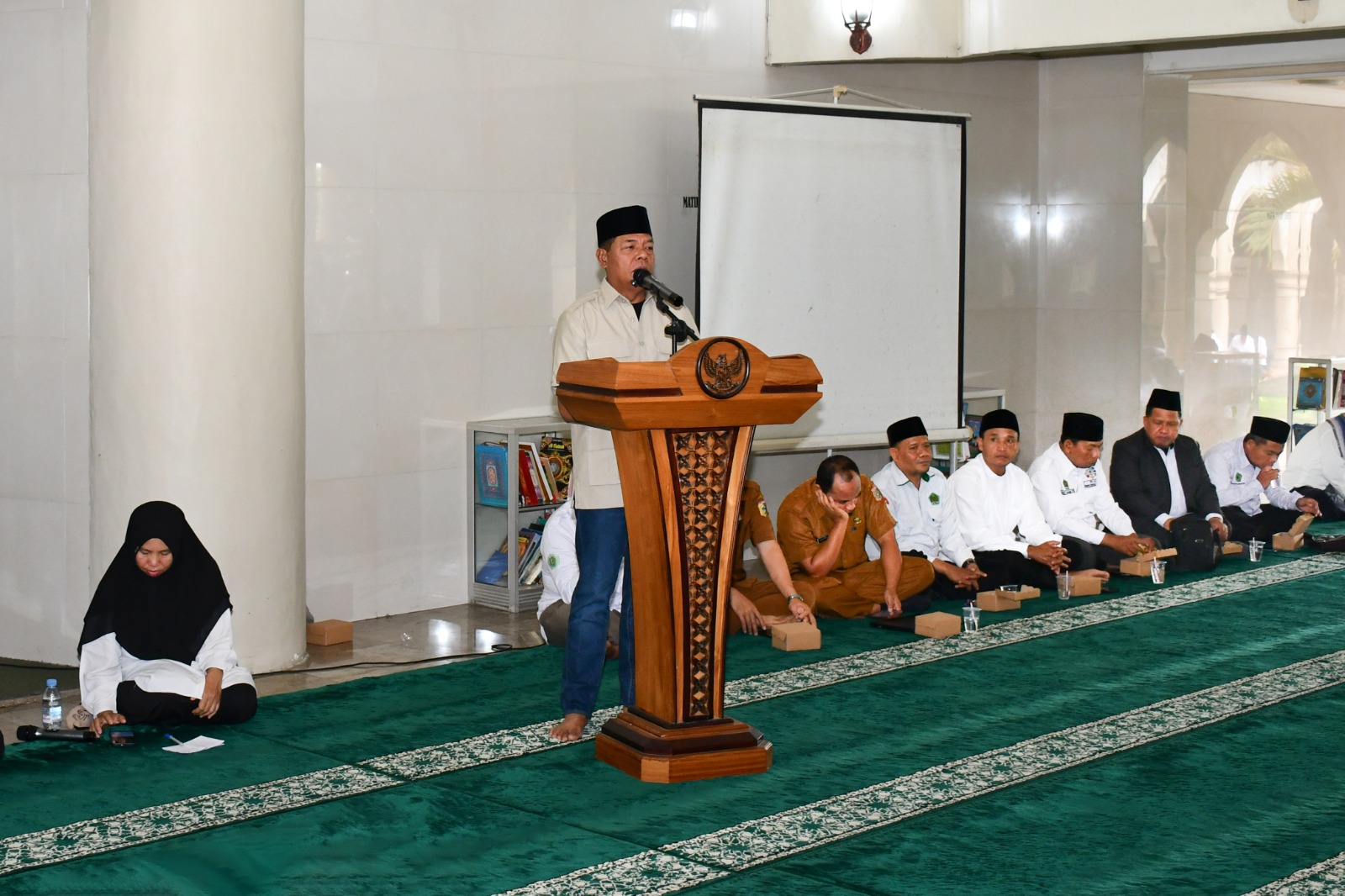 1.401 Calon Jamaah Haji Lotim Ikuti Pembukaan Rangkaian Manasik Haji