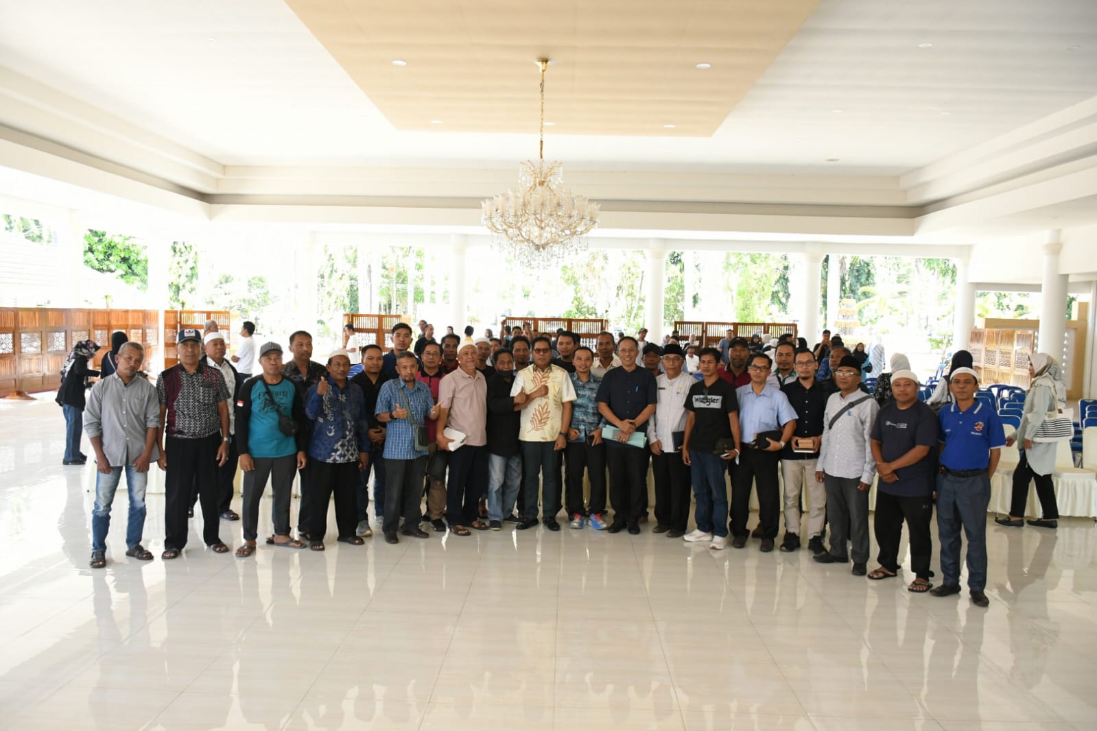 Sosialisasi kepada Kelompok  Peternak Ayam  