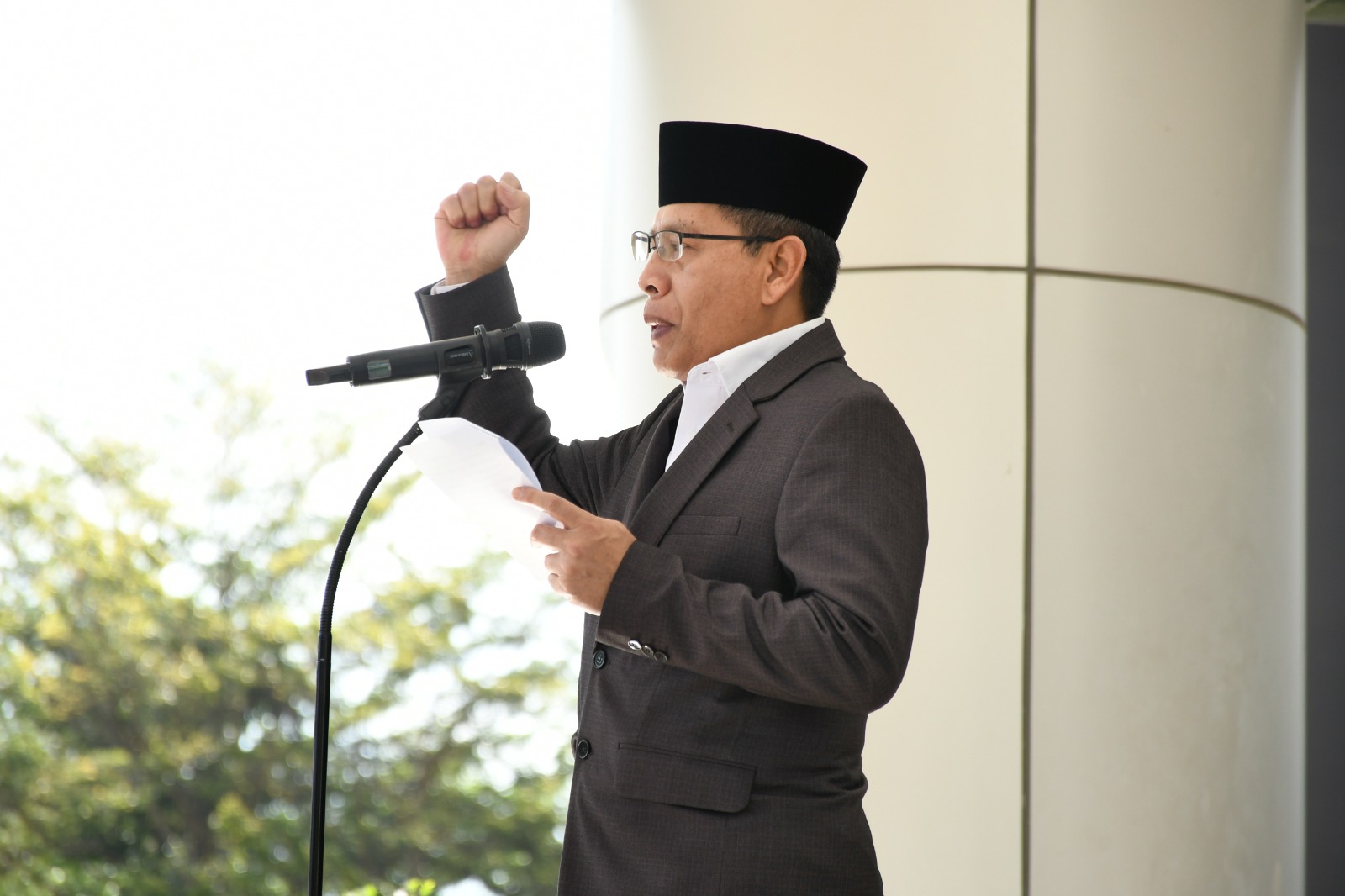 Pentingnya Penguatan Peran Pesantren